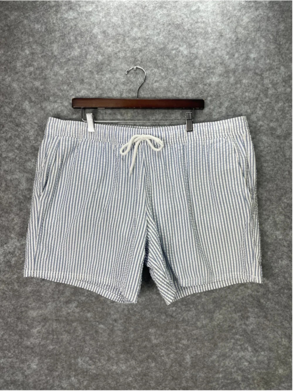 J.CREW Shorts Mens 2XL Blue Stripe Flex Swim Trunks Drawstring Lined Stretch